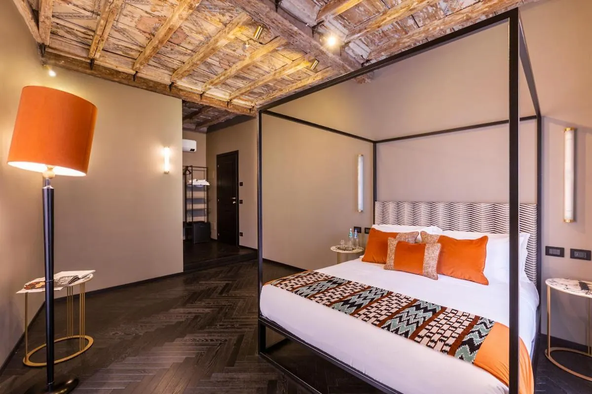 Konukevi The Couper Colonna Otel Roma
